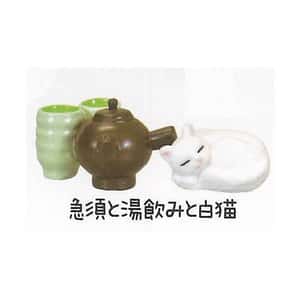 生活用品超級市場-日本直送-貓公仔擺設-茶壺茶杯與睡覺白貓-2枚入-貓咪精品-清酒十四代獺祭專家