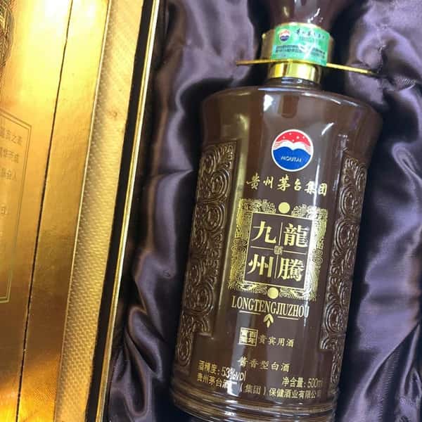 貴州茅台龍騰九州 貴州茅台龍騰九州 醬香型貴賓用白酒 2013 53度 500ml 500ml  正面圖