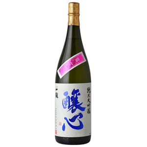 中沖酒造 中沖酒造 羽陽一献 釀心雪女神 純米大吟釀 1.8L 8L  正面圖