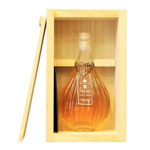笹之川酒造 笹之川酒造 山櫻35年2020稀有限量版 57度 600ml 600ml 正面圖