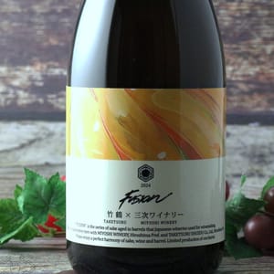 Fusion Fusion 2024 竹鶴×三次ワイナリー 赤ワイン樽熟成 720ml 720ml 正面圖