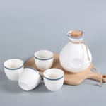 日式清酒杯 日式清酒杯 蜂窩禪意酒杯酒瓶套裝 一壺四杯 藍邊白色   正面圖